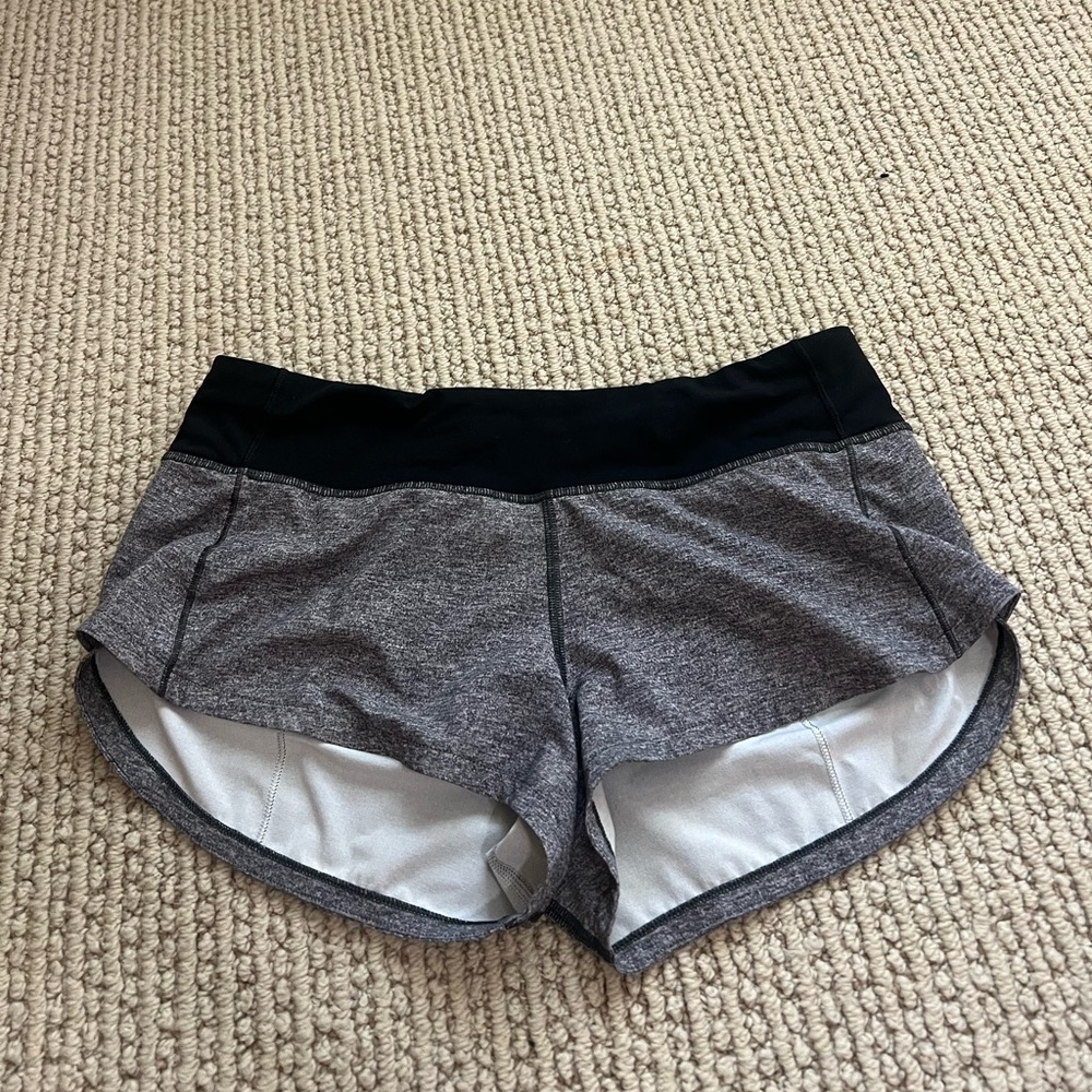 Lululemon Speed Up LR Short 2.5